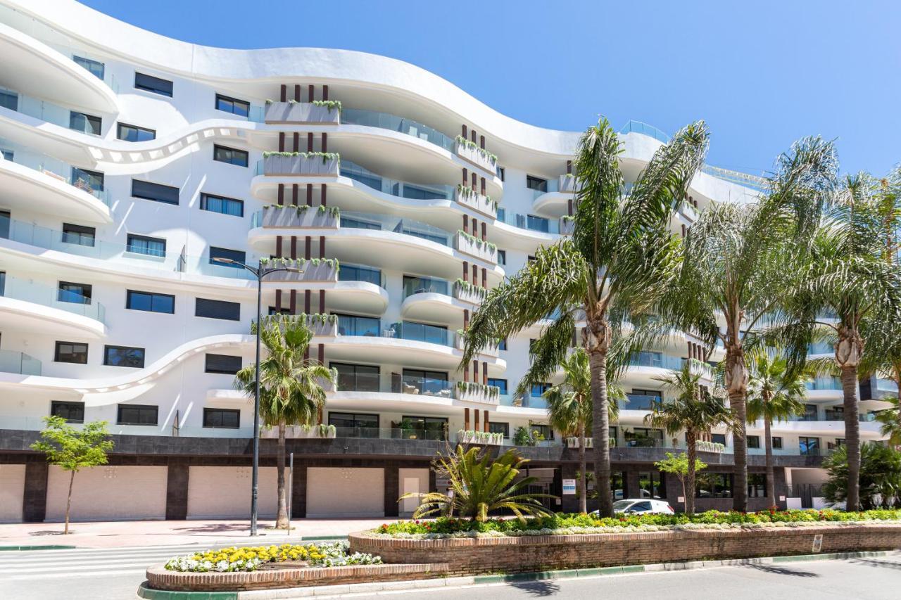 Green Infinity Luxury Apartment By Ghr Rentals エステポナ エクステリア 写真